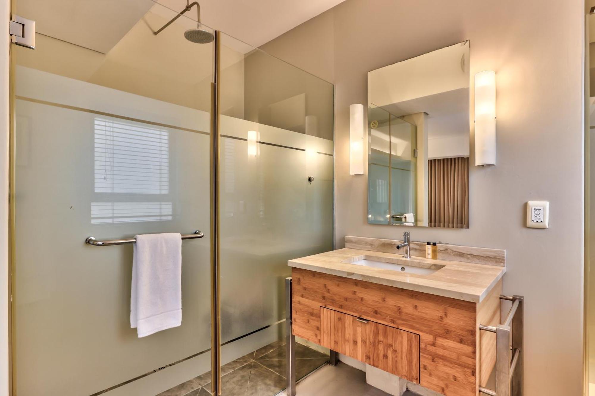 Wink Aparthotel Foreshore كيب تاون المظهر الخارجي الصورة